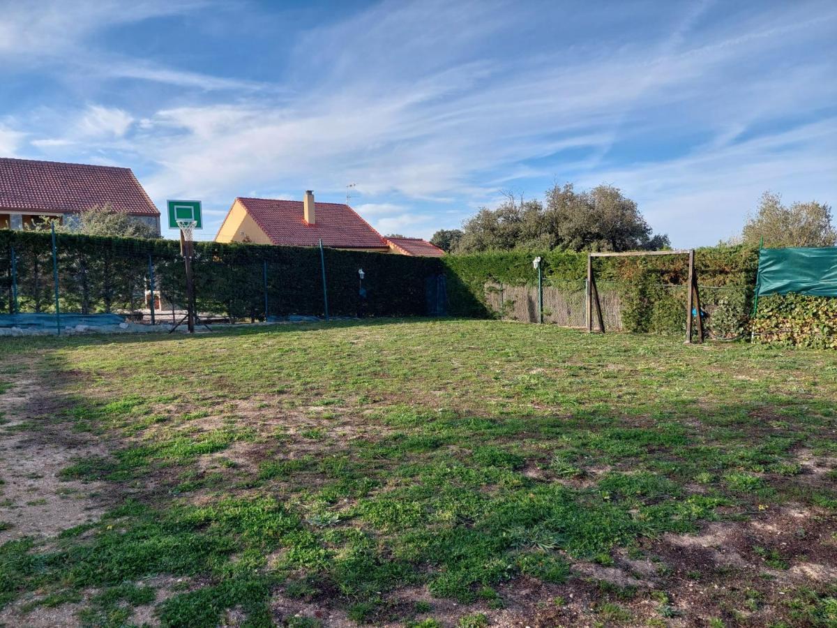 Villa Disfrutar Y Relajarse En El Robledal à Zarzuela del Monte Extérieur photo